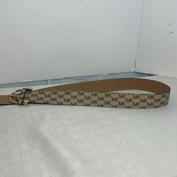 MICHAEL Michael Kors Tan and Gold Belt Elegant Accessory - Picture 4 of 7